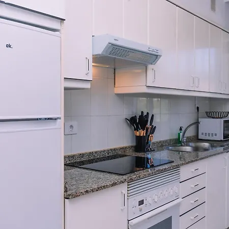 Comodidad Y Luz En Puenteareas By アパート ポンテアレーアス